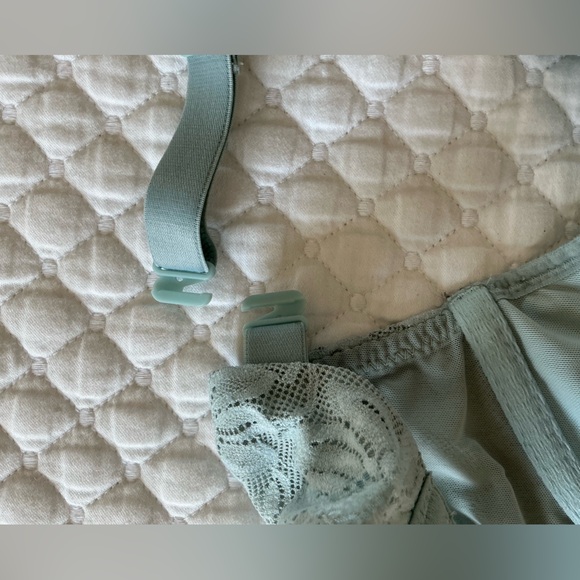 Wacoal 851334 Soft Sense Underwire Lace Bra in Soft Blue 34DD - Picture 14 of 16